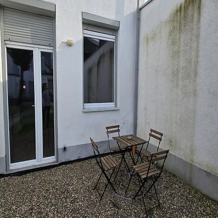 1-room With Terrace In Апартаменты Крефельд